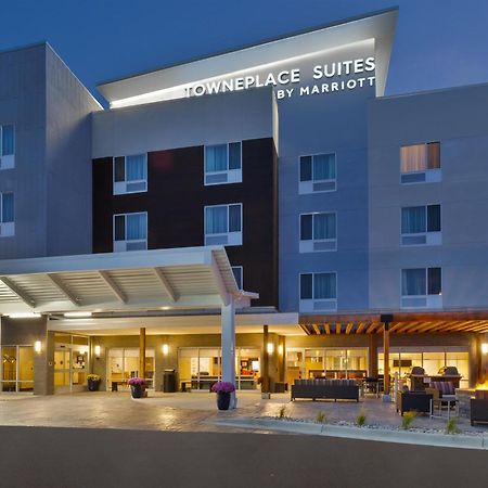 Towneplace Suites By Marriott Grand Rapids Airport Southeast Екстер'єр фото