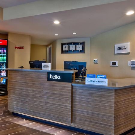 Towneplace Suites By Marriott Grand Rapids Airport Southeast Екстер'єр фото