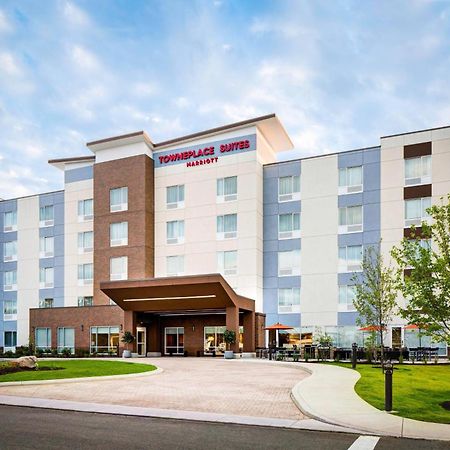 Towneplace Suites By Marriott Grand Rapids Airport Southeast Екстер'єр фото